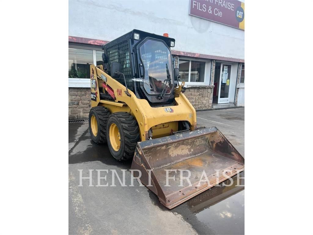 CAT 226B3 Minicarregadeiras