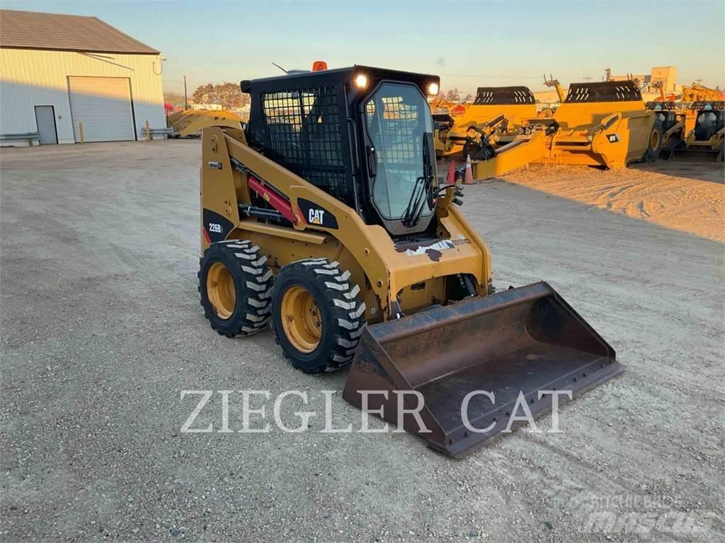 CAT 226B3 Minicarregadeiras