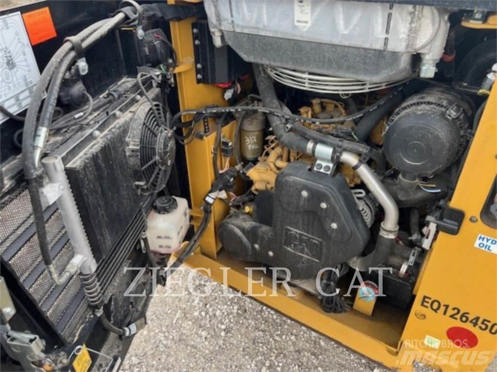 CAT 226D Minicarregadeiras