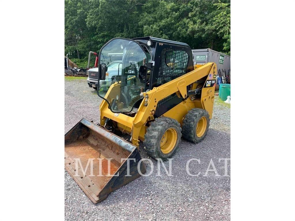 CAT 226D Minicarregadeiras