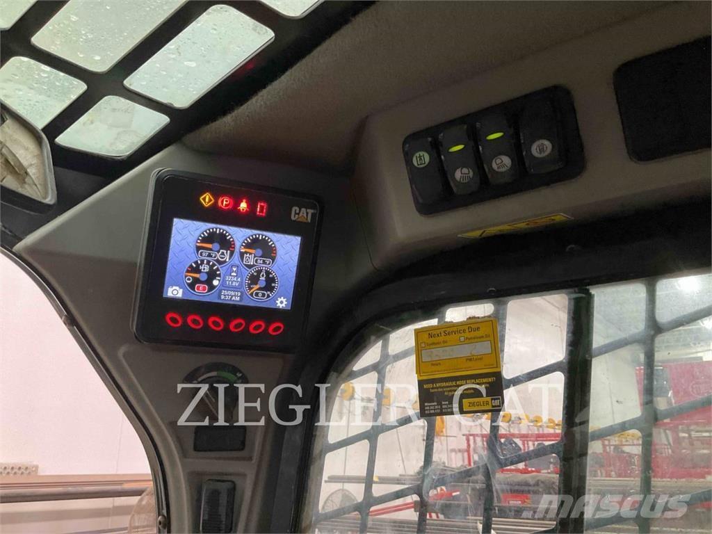 CAT 226D Minicarregadeiras