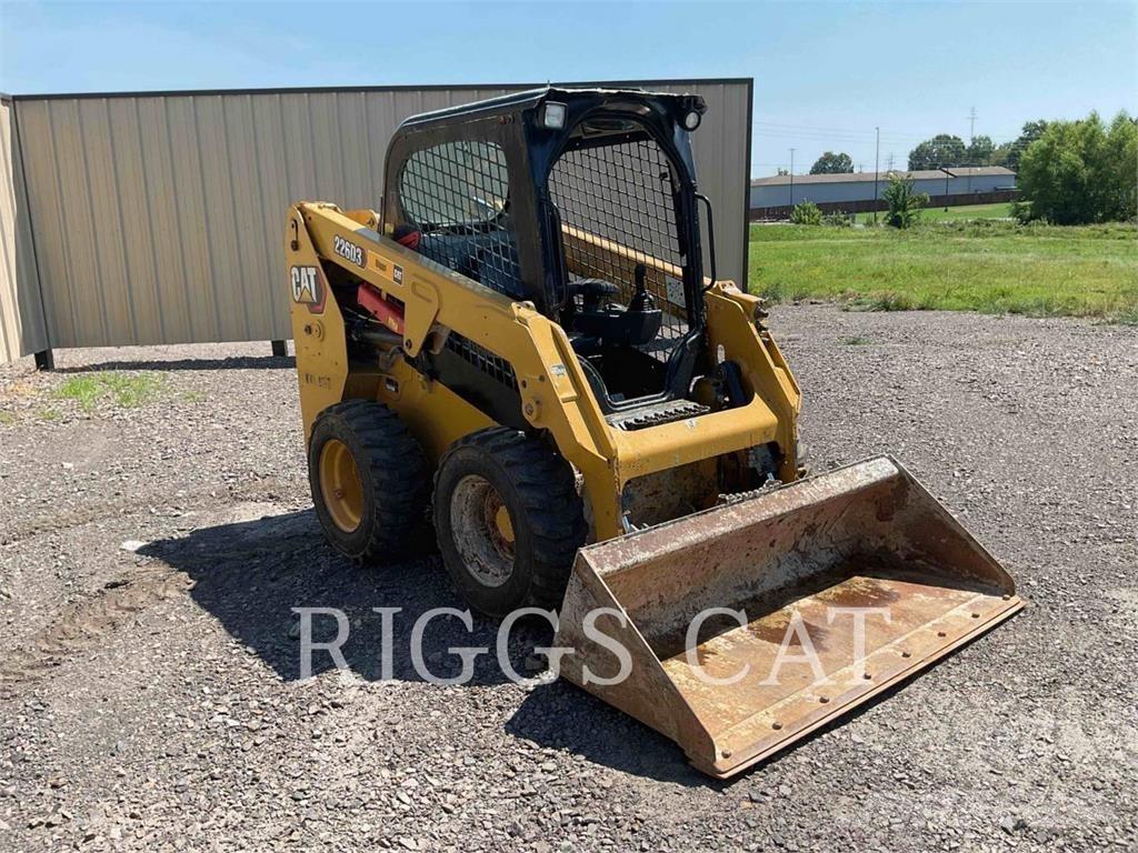 CAT 226D Minicarregadeiras