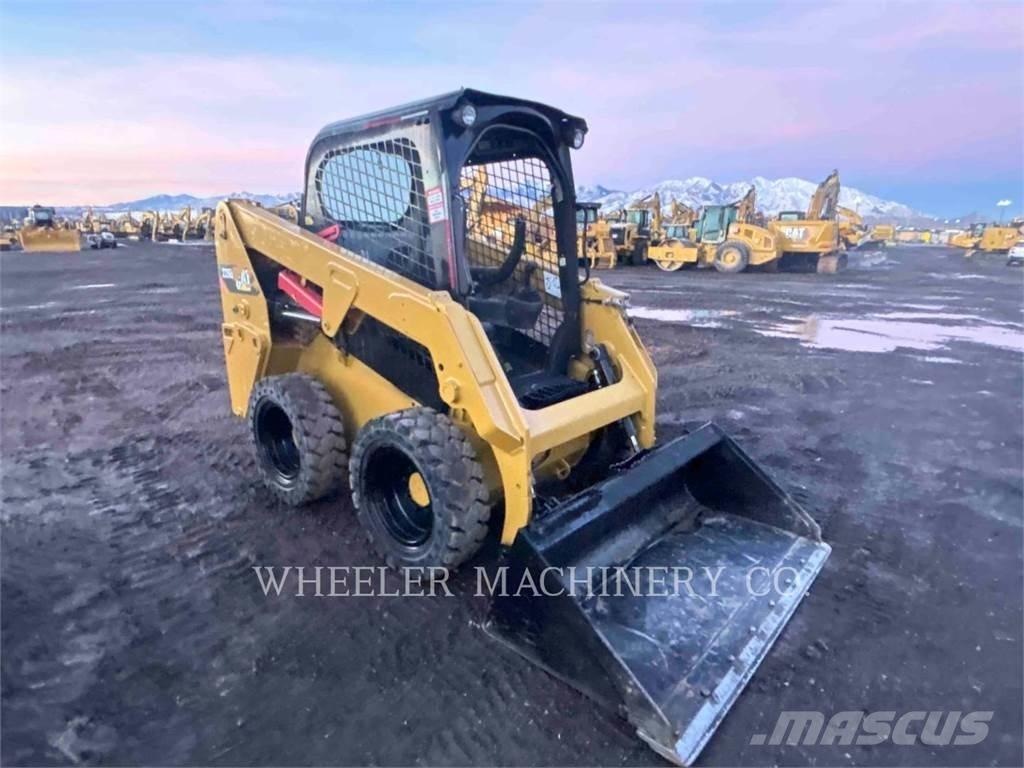 CAT 226D C1-H2 Minicarregadeiras