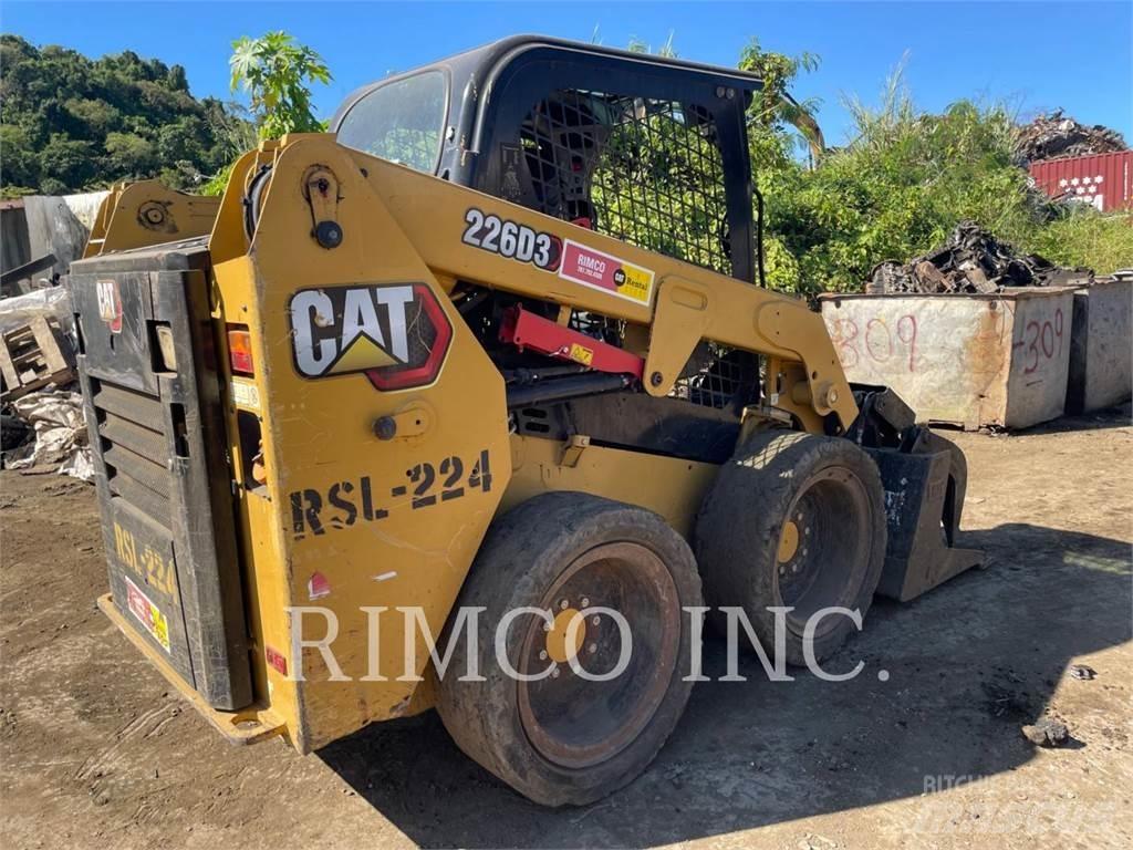 CAT 226D3 Minicarregadeiras