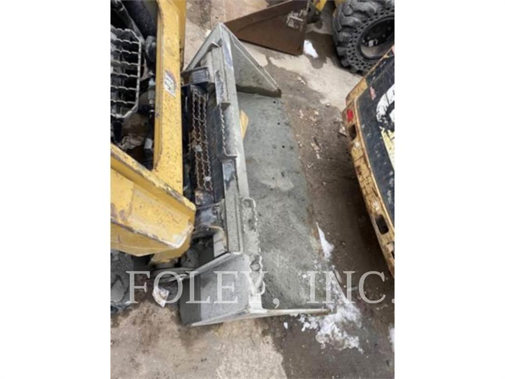 CAT 226D3 Minicarregadeiras