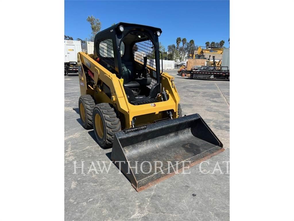 CAT 226D3 Minicarregadeiras