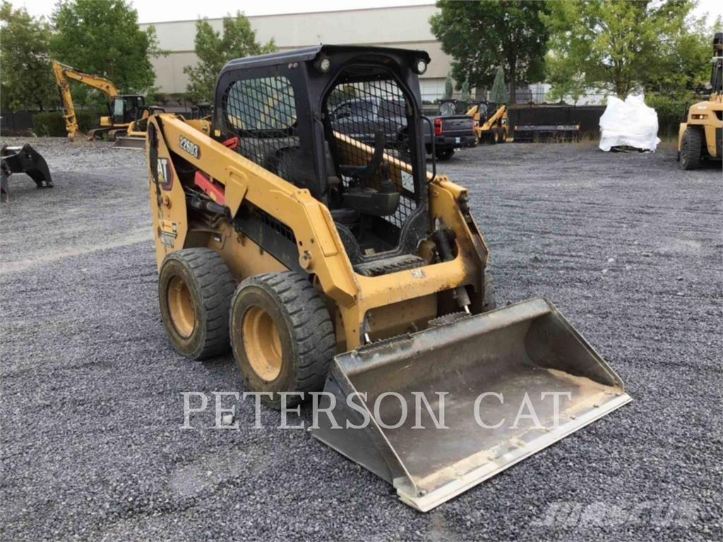 CAT 226D3 Minicarregadeiras