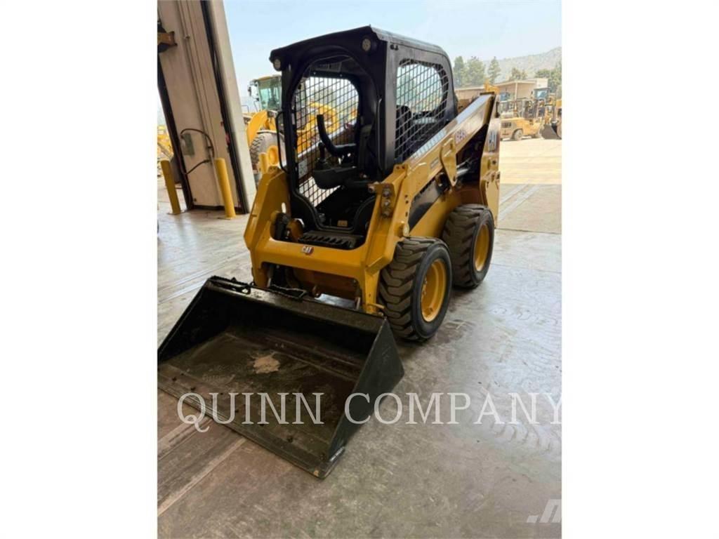 CAT 226D3 Minicarregadeiras