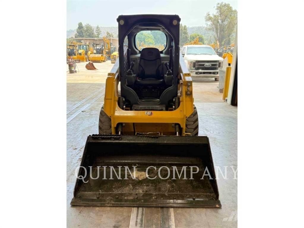 CAT 226D3 Minicarregadeiras