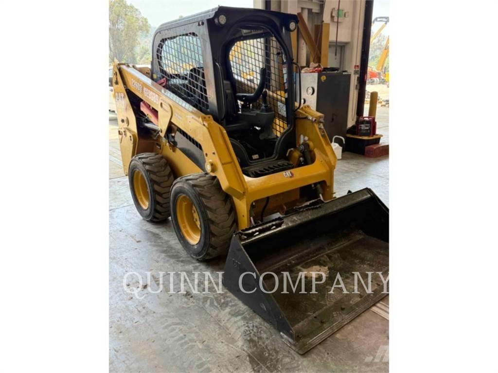 CAT 226D3 Minicarregadeiras