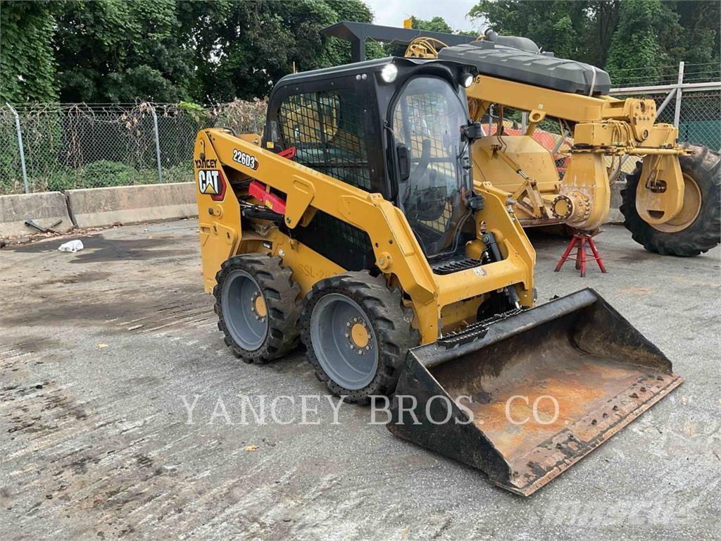 CAT 226D3 Minicarregadeiras
