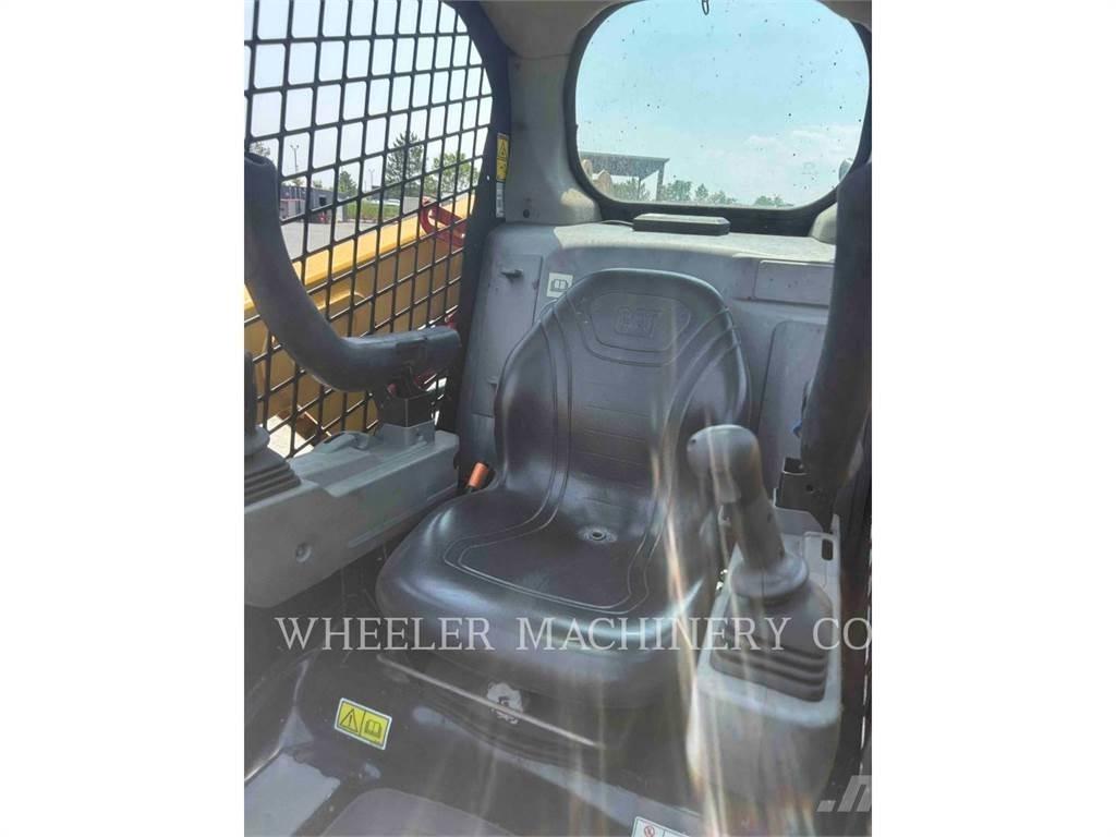CAT 226D3 C1H2 Minicarregadeiras