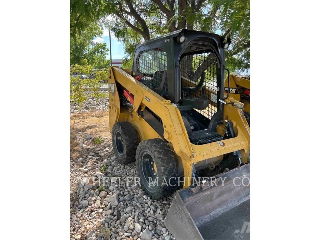 CAT 226D3 C1H2 Minicarregadeiras