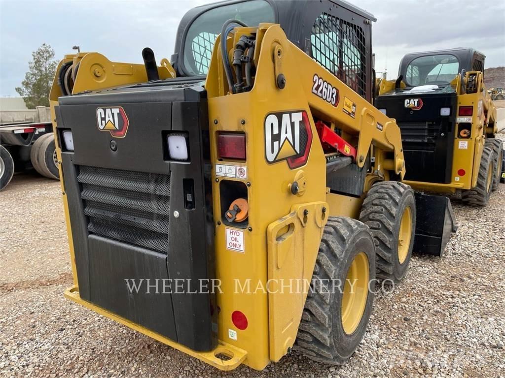 CAT 226D3 C3H2 Minicarregadeiras