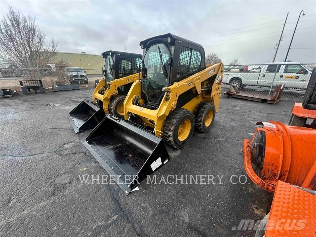 CAT 226D3 C3H2 Minicarregadeiras