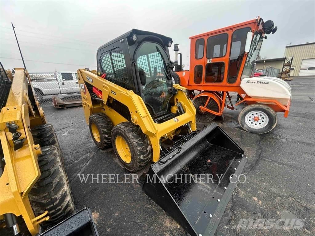 CAT 226D3 C3H2 Minicarregadeiras