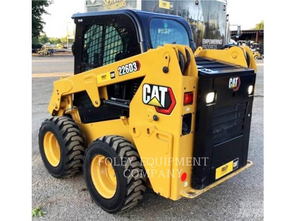 CAT 226D3STD1C Minicarregadeiras