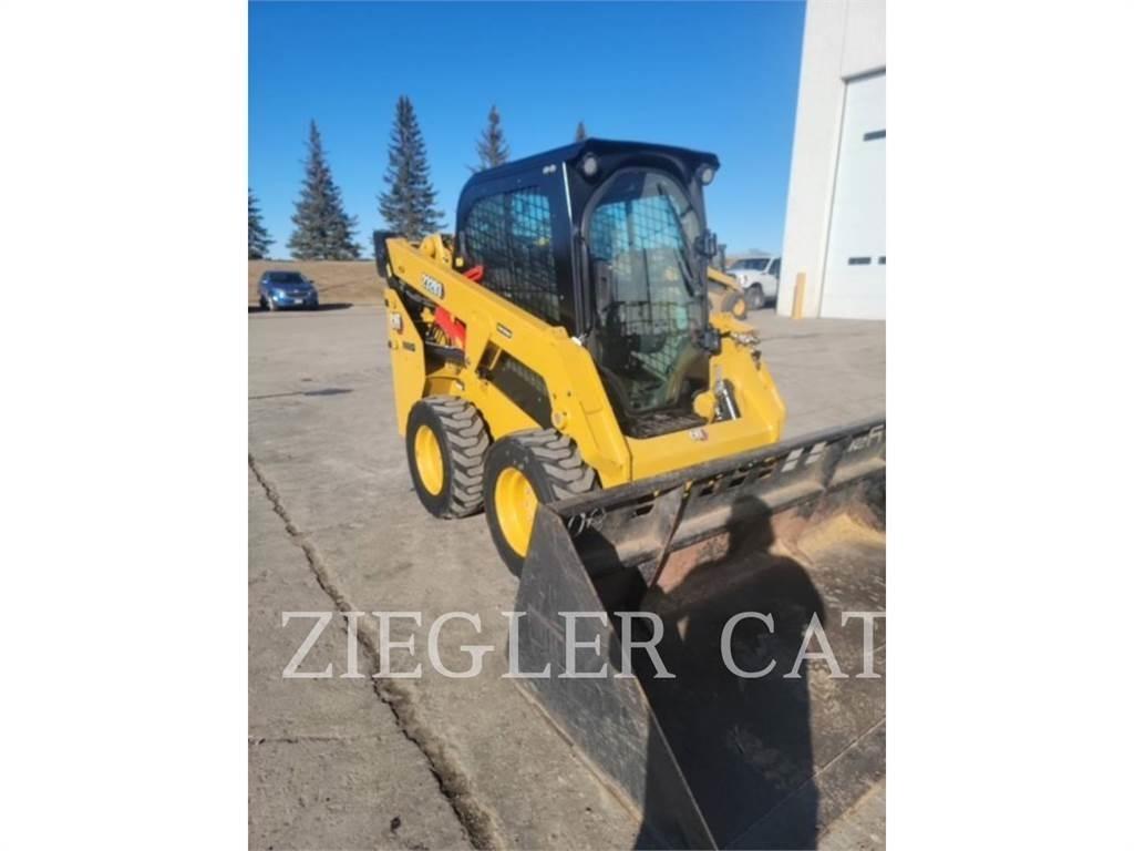 CAT 232D3 Minicarregadeiras