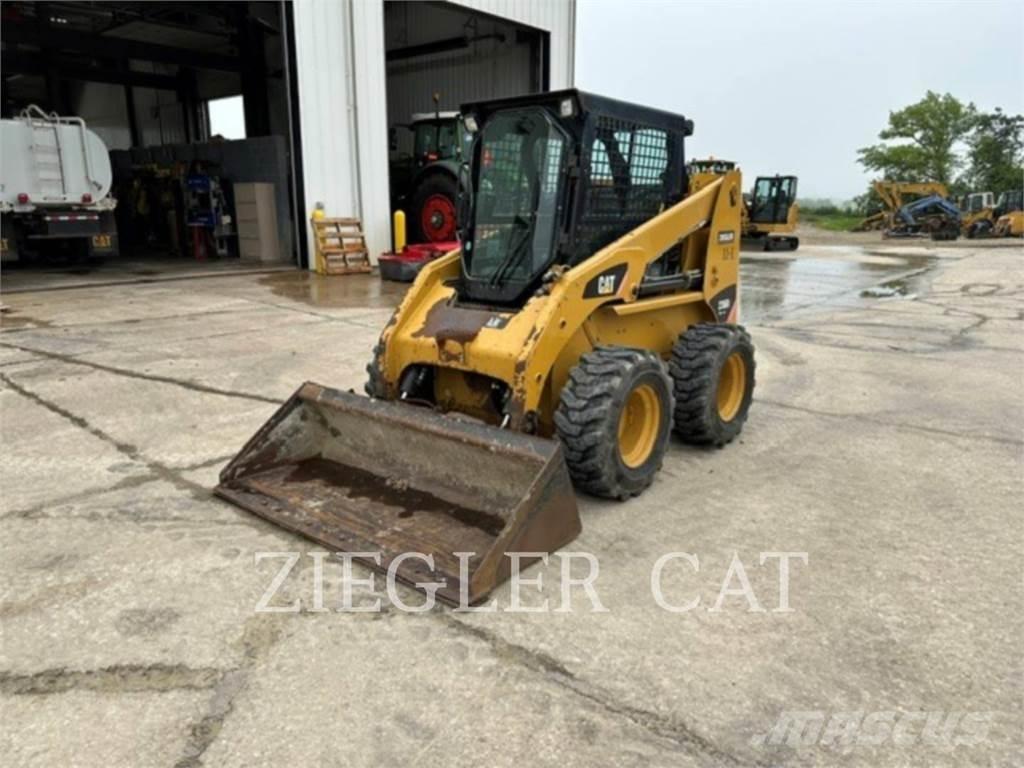 CAT 236B3 Minicarregadeiras