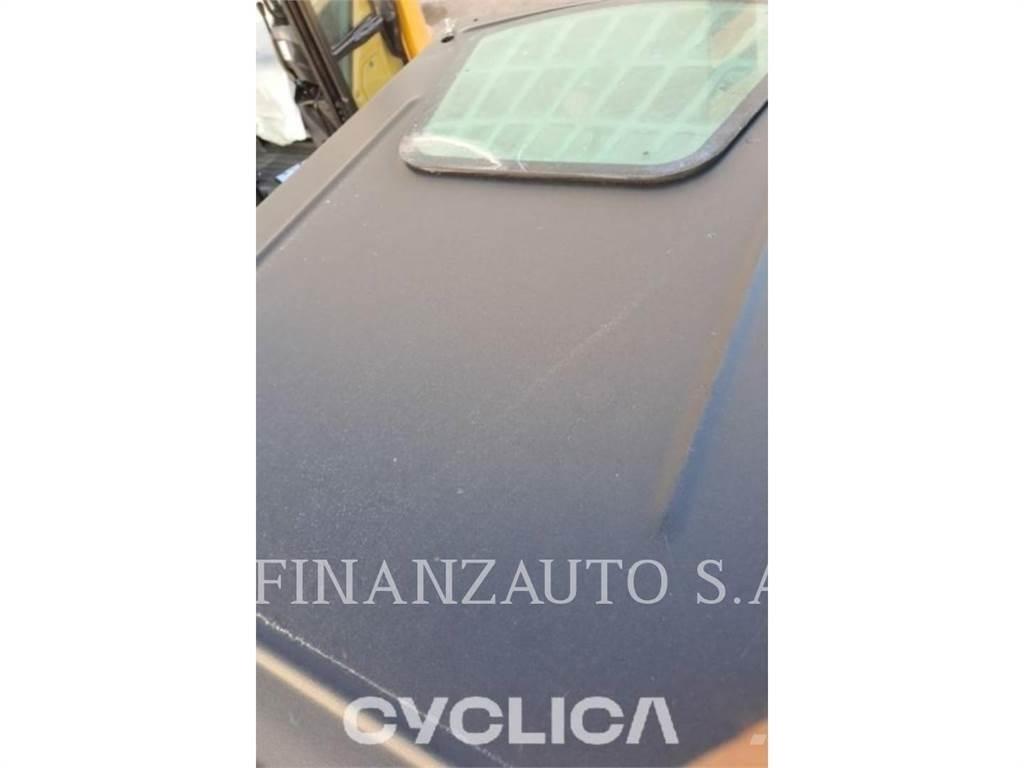CAT 236D Minicarregadeiras