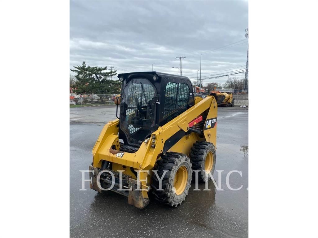 CAT 236D Minicarregadeiras