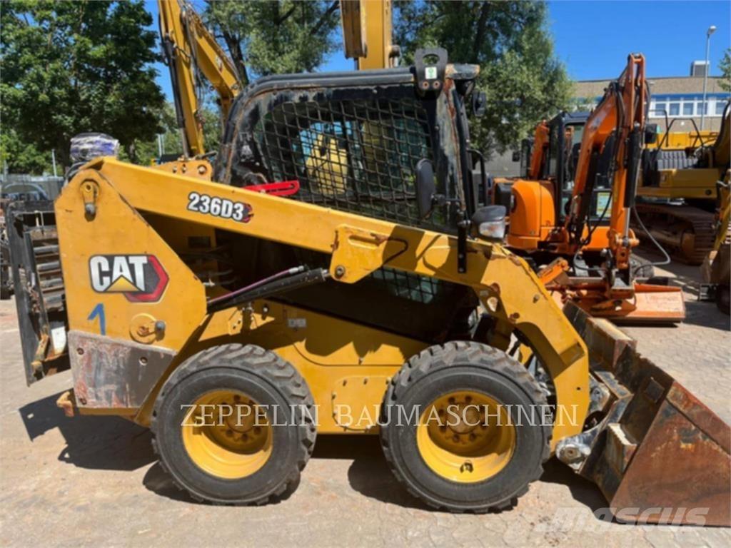 CAT 236D Minicarregadeiras