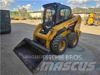 CAT 236D3 Minicarregadeiras