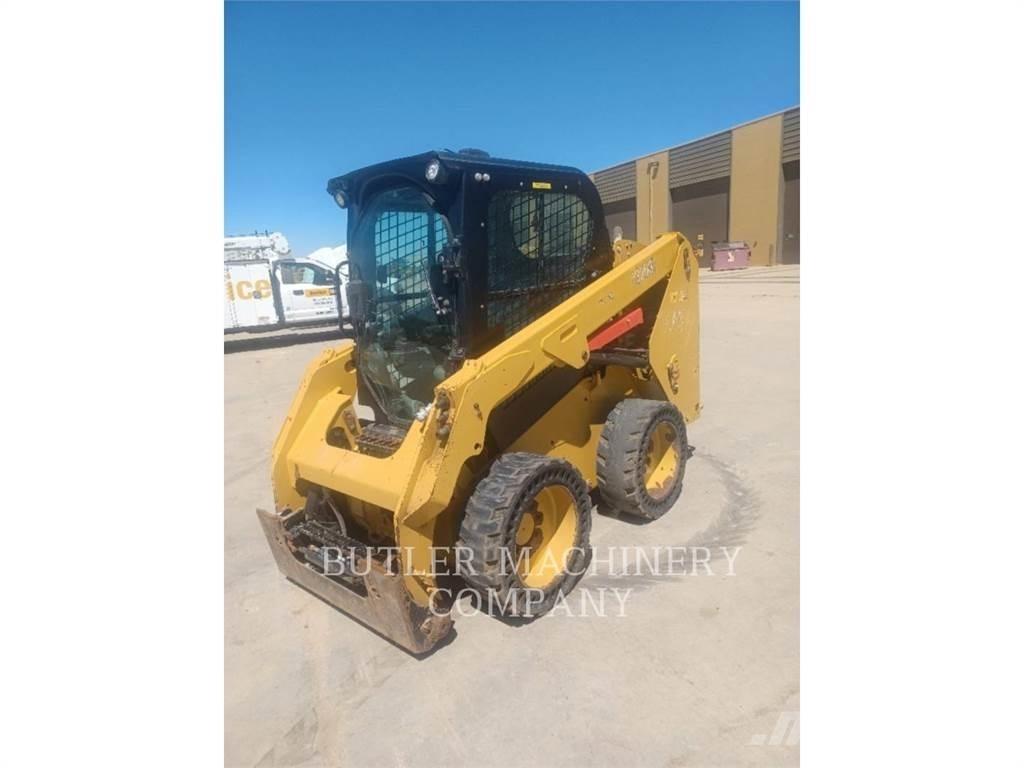 CAT 236D3 Minicarregadeiras