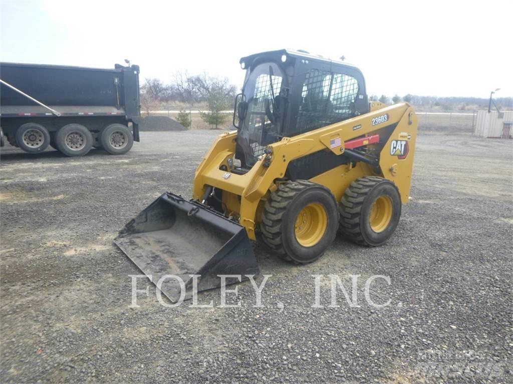CAT 236D3 Minicarregadeiras