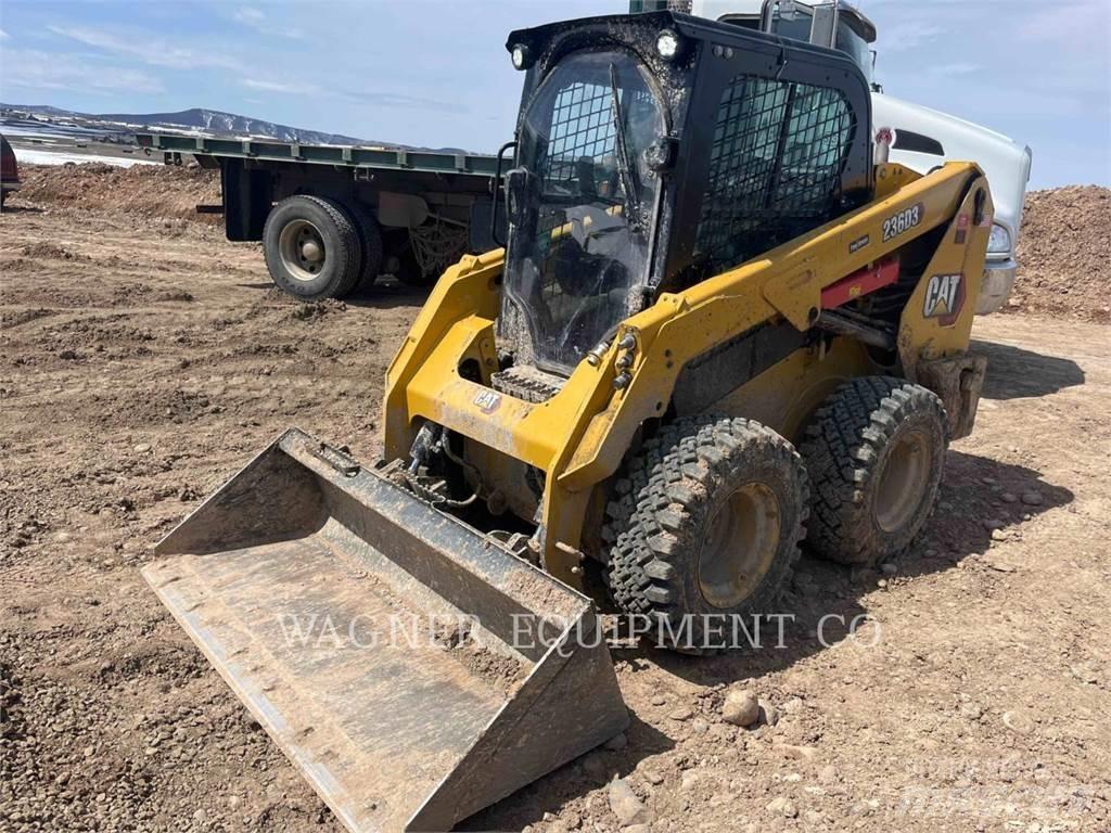 CAT 236D3 Minicarregadeiras