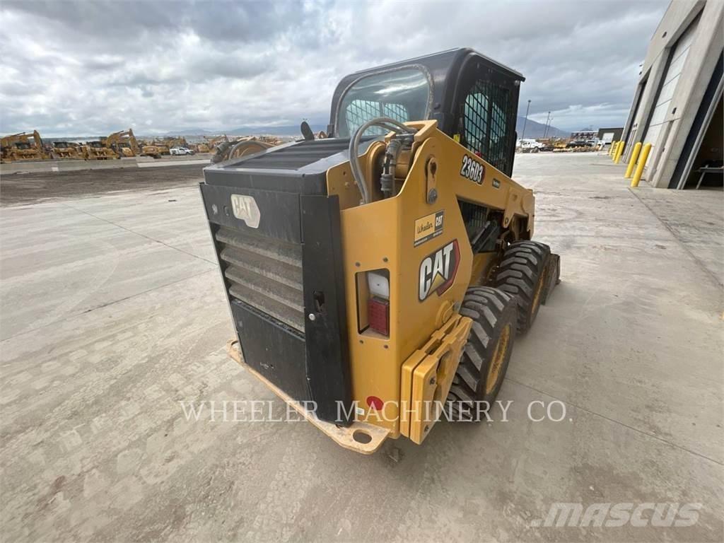 CAT 236D3 C3H2 Minicarregadeiras