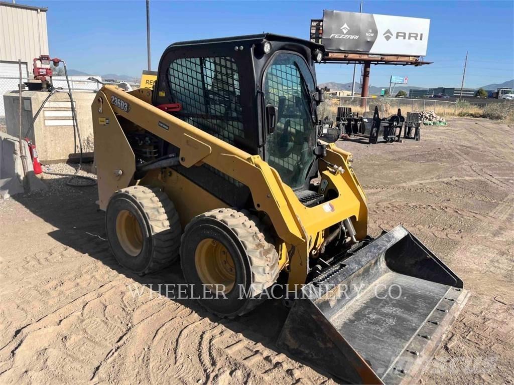 CAT 236D3 C3H2 Minicarregadeiras