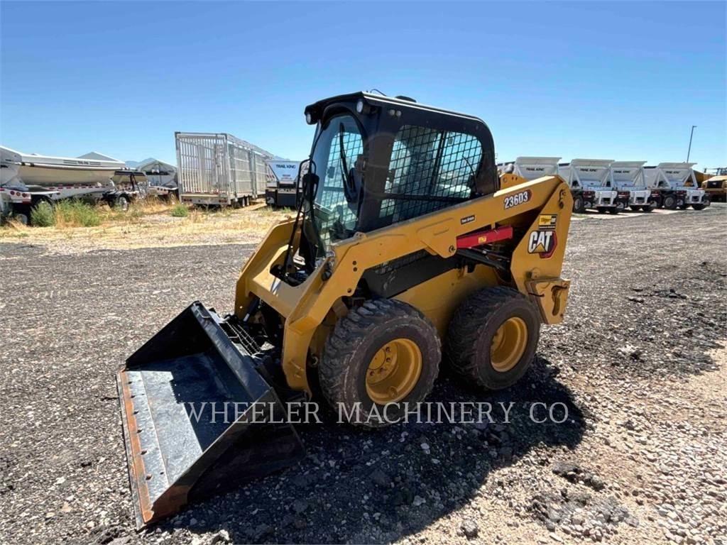 CAT 236D3 C3H2 Minicarregadeiras
