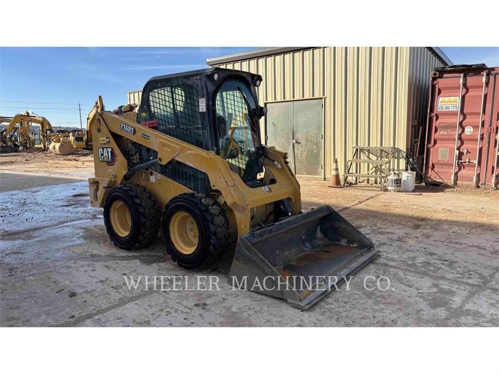 CAT 236D3 C3H2 Minicarregadeiras