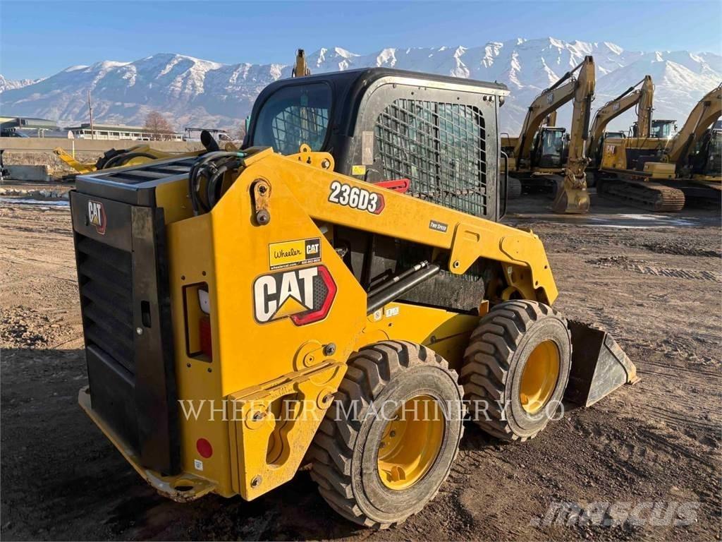 CAT 236D3 C3H2 Minicarregadeiras