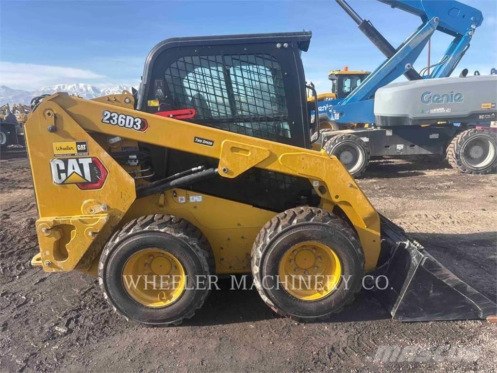 CAT 236D3 C3H2 Minicarregadeiras