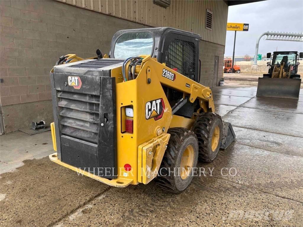 CAT 236D3 C3H2 Minicarregadeiras