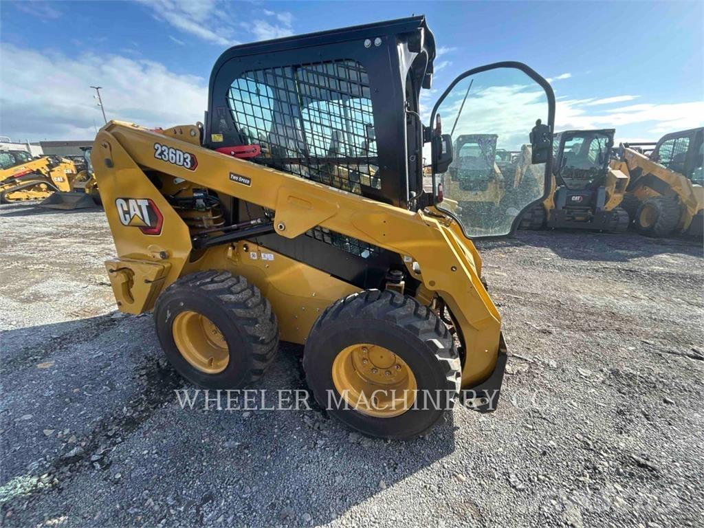 CAT 236D3 C3H2 Minicarregadeiras