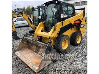 CAT 242D Minicarregadeiras