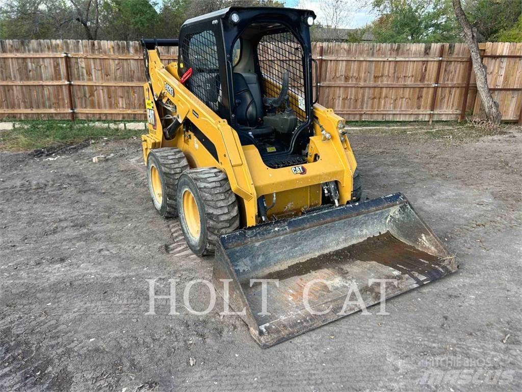 CAT 242D3 Minicarregadeiras