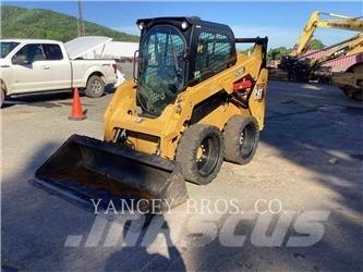 CAT 242D3 AC Minicarregadeiras