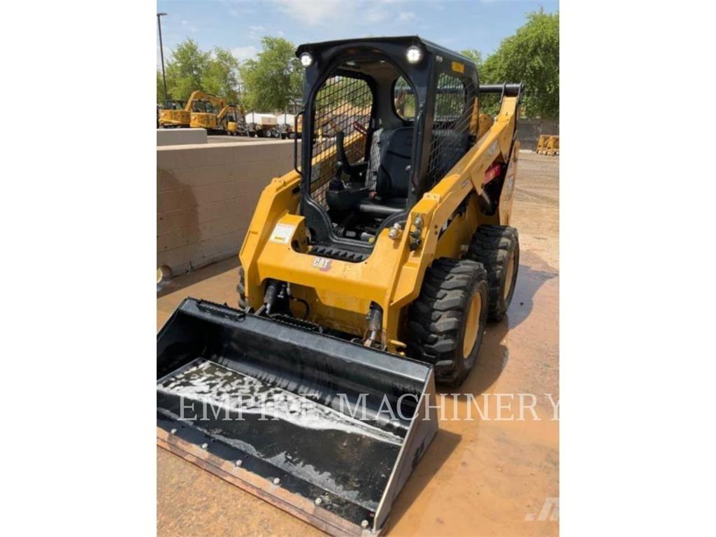 CAT 242D3 HF Minicarregadeiras