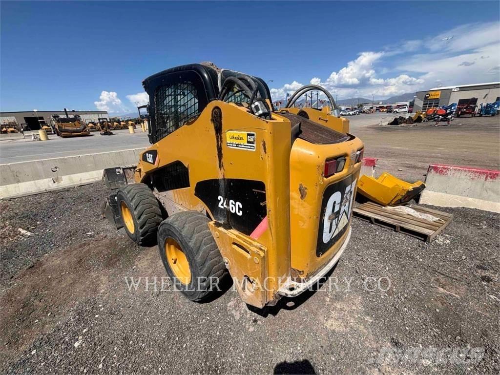 CAT 246C C3-S2 Minicarregadeiras