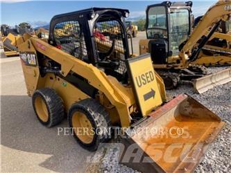 CAT 246D Minicarregadeiras