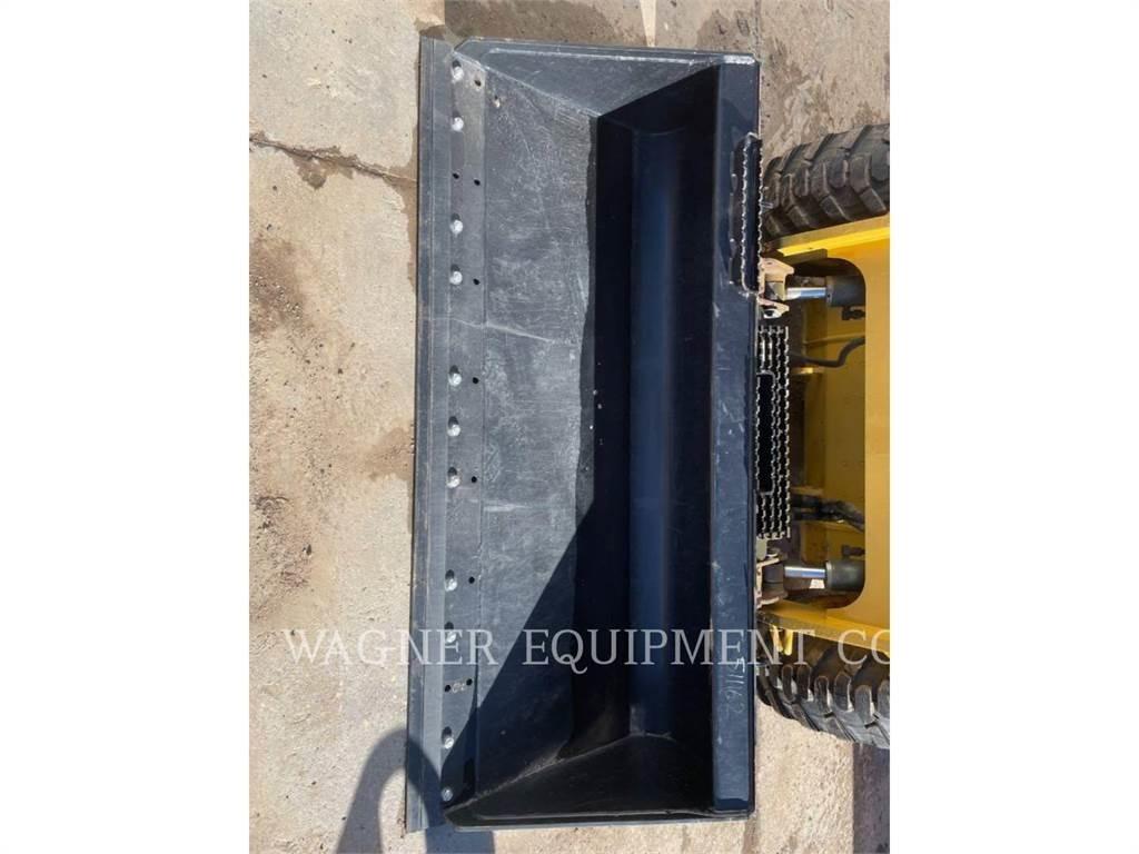 CAT 246D Minicarregadeiras