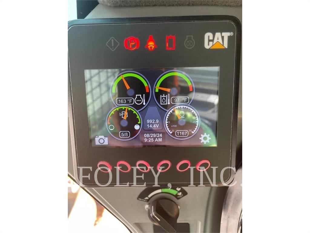 CAT 246D Minicarregadeiras
