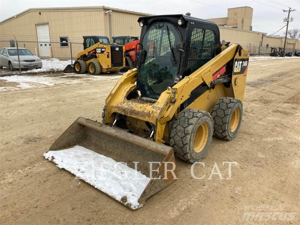 CAT 246D Minicarregadeiras
