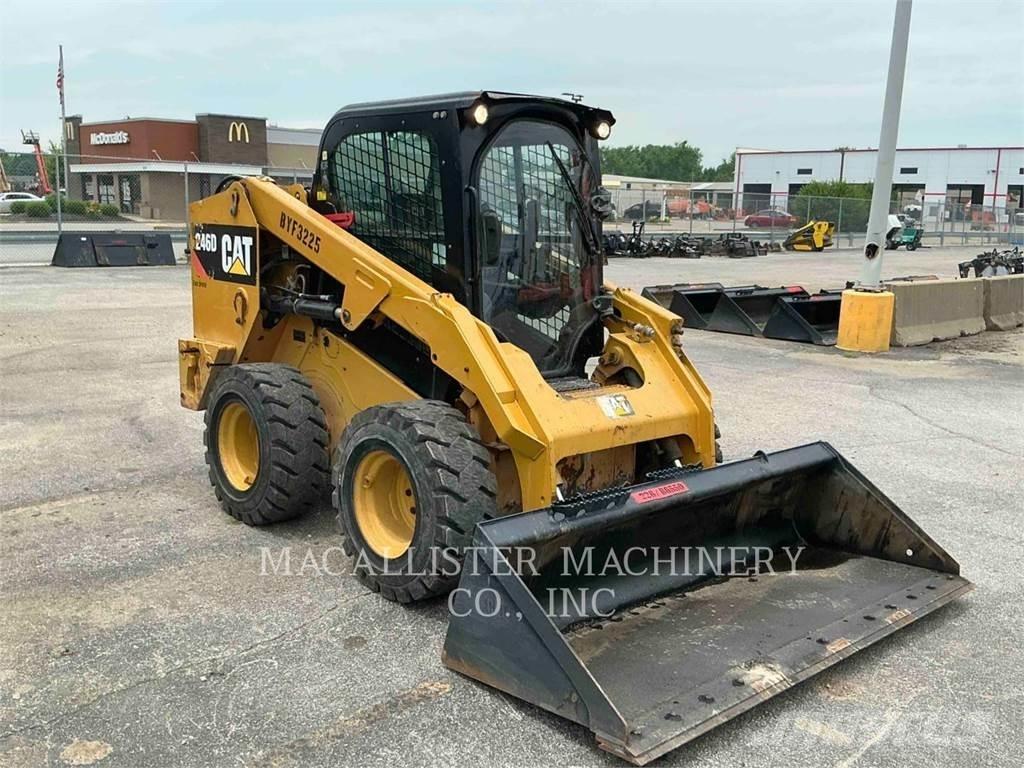 CAT 246D Minicarregadeiras