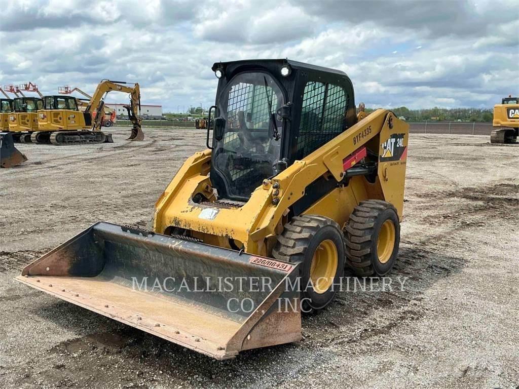 CAT 246D Minicarregadeiras