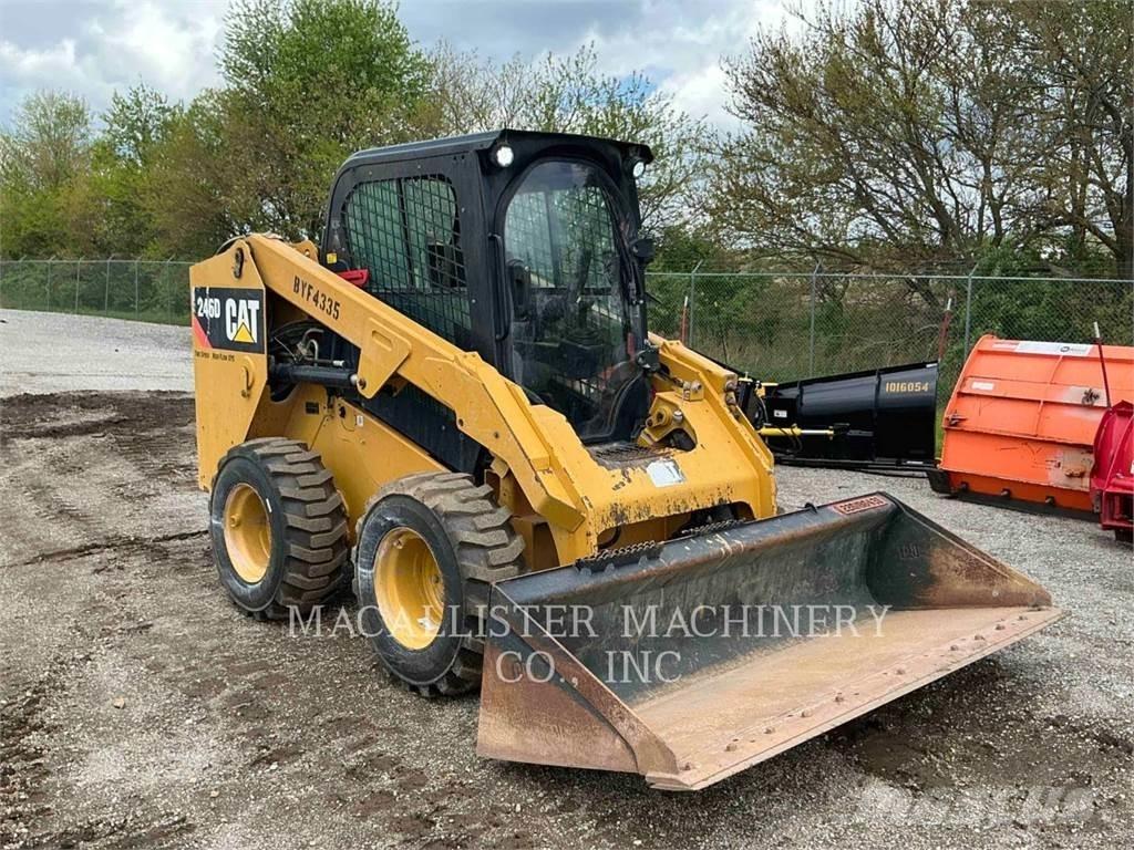 CAT 246D Minicarregadeiras